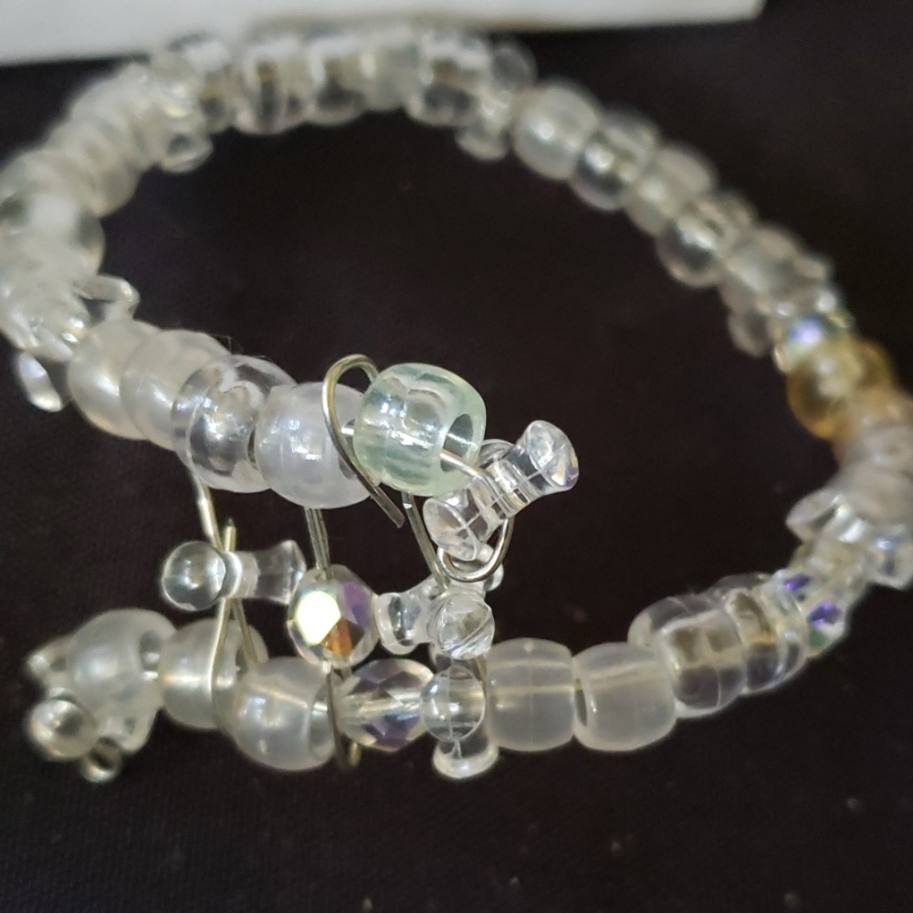 Ponytail beads and Crystals bracelet